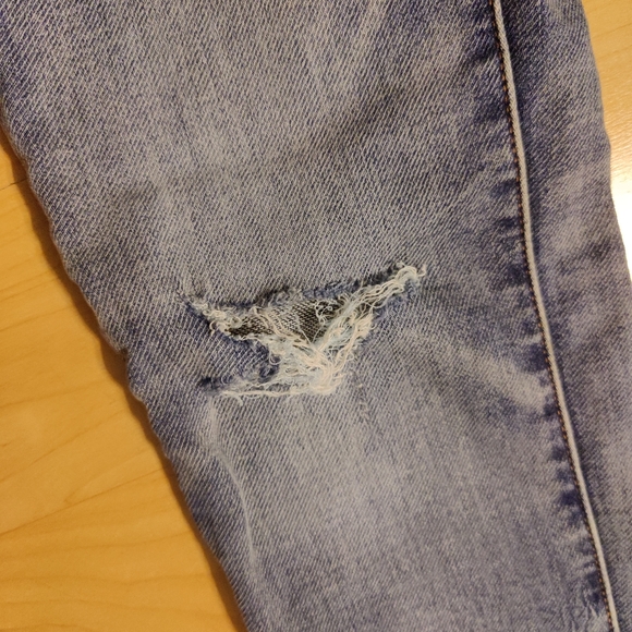American Eagle Outfitters slightly distressed jegging size 4long - Picture 2 of 13